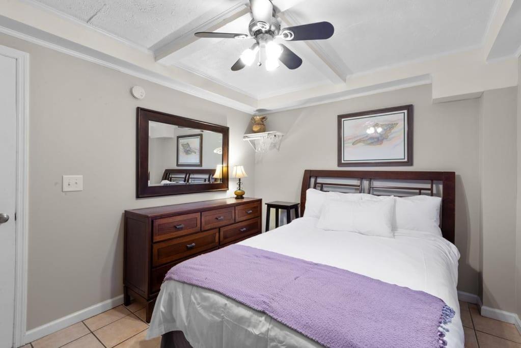 Appartamento Perfect Location 1Br Pool Parking Outside Area 8 Myrtle Beach Esterno foto