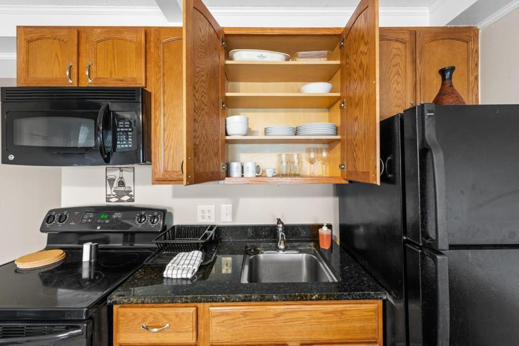 Appartamento Perfect Location 1Br Pool Parking Outside Area 8 Myrtle Beach Esterno foto